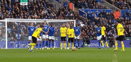 1637412824772034211.gif lei che 3.gif