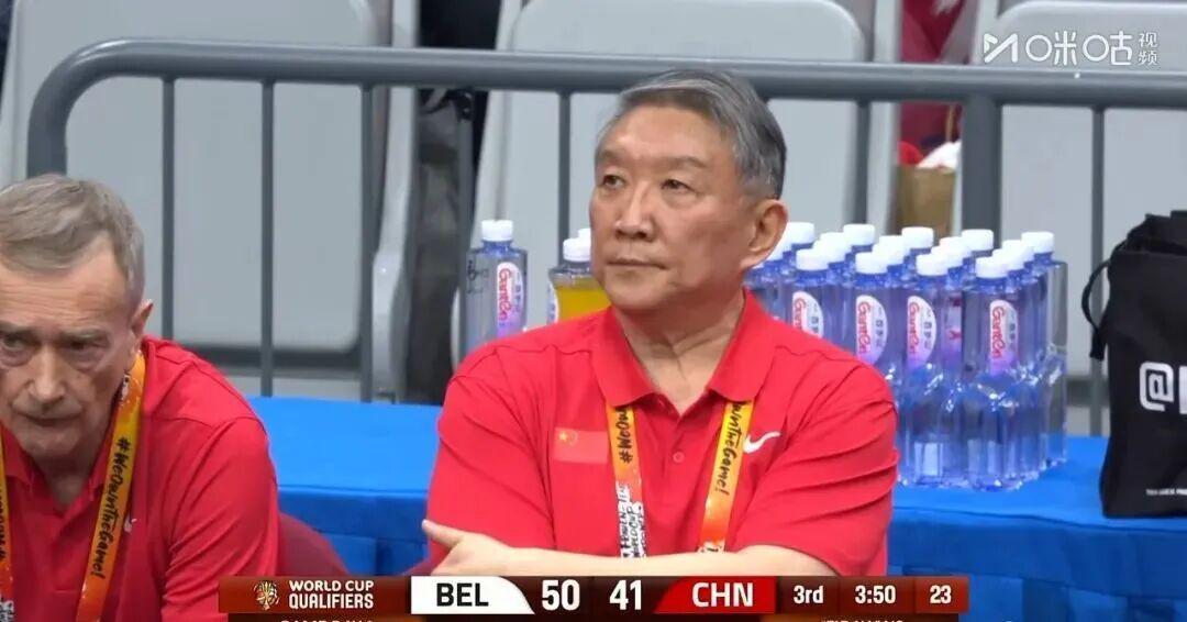 九游体育下载-张子宇20分,中国女篮15分输球